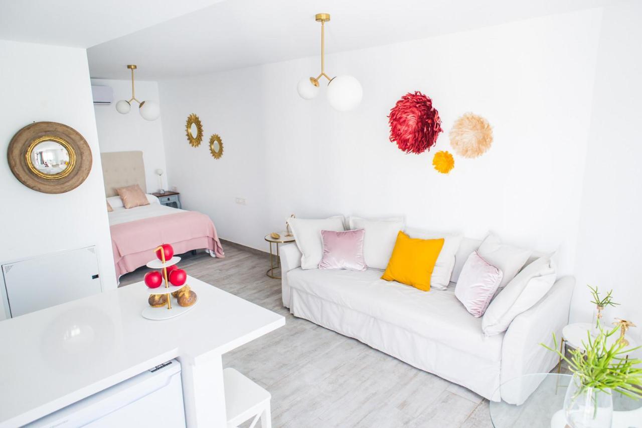 Studio Lirio Seaview Corralejo By Holidays Home Екстериор снимка
