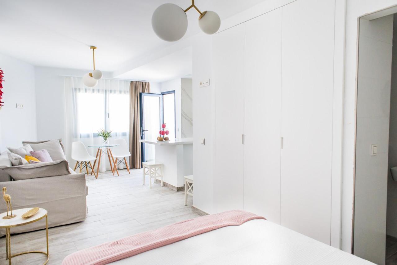 Studio Lirio Seaview Corralejo By Holidays Home Екстериор снимка